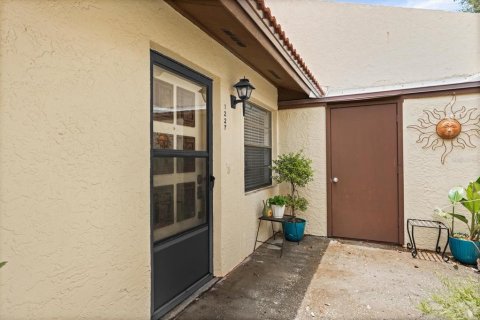 Copropriété à vendre à Bradenton, Floride: 1 chambre, 70.23 m2 № 1784282 - photo 3