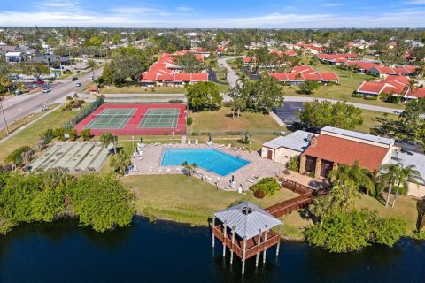 Copropriété à vendre à Bradenton, Floride: 1 chambre, 70.23 m2 № 1784282 - photo 18