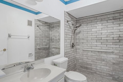 Copropriété à vendre à Bradenton, Floride: 1 chambre, 70.23 m2 № 1784282 - photo 11