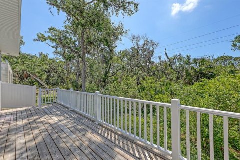 House in Bradenton, Florida 4 bedrooms, 186.18 sq.m. № 1855775 - photo 19