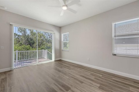 House in Bradenton, Florida 4 bedrooms, 186.18 sq.m. № 1855775 - photo 10