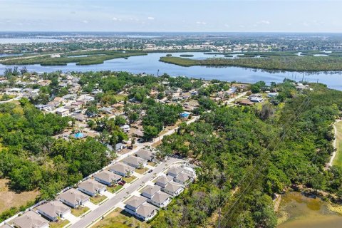 House in Bradenton, Florida 4 bedrooms, 186.18 sq.m. № 1855775 - photo 20