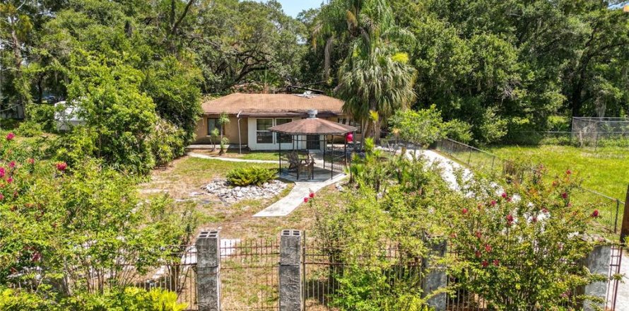 Villa ou maison à Lakeland, Floride 3 chambres, 93.27 m2 № 2205456