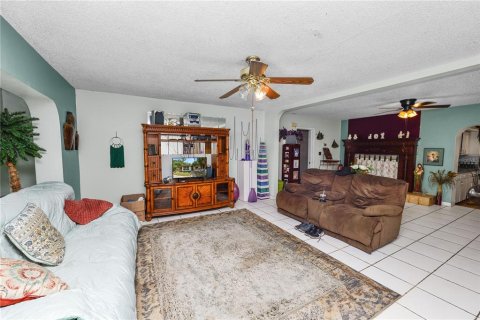 Villa ou maison à vendre à Lakeland, Floride: 3 chambres, 93.27 m2 № 2205456 - photo 15