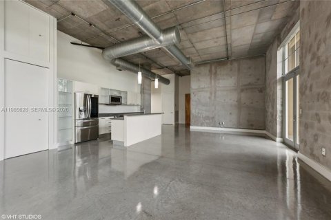 Condo in Fort Lauderdale, Florida, 2 bedrooms  № 2047974 - photo 7