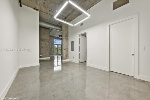 Condo in Fort Lauderdale, Florida, 2 bedrooms  № 2047974 - photo 14