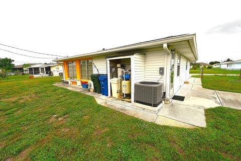 Casa en venta en North Port, Florida, 2 dormitorios, 124.95 m2 № 2213685 - foto 16