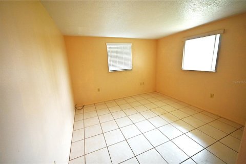 Casa en venta en North Port, Florida, 2 dormitorios, 124.95 m2 № 2213685 - foto 10