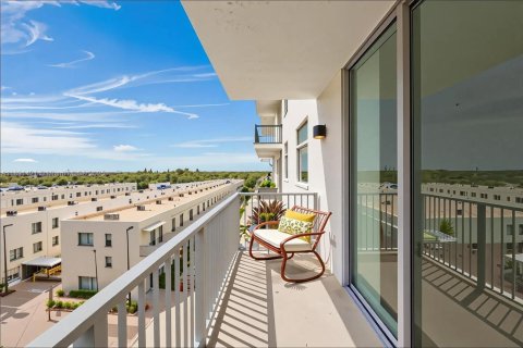 Condominio en venta en Hollywood, Florida, 1 dormitorio, 74.32 m2 № 1943807 - foto 18
