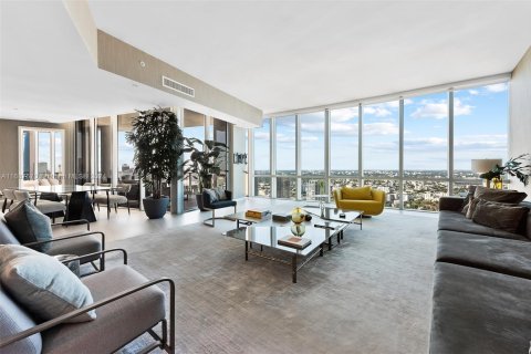 Copropriété à vendre à Miami, Floride: 4 chambres, 307.69 m2 № 2077133 - photo 6