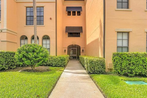 Condo in Celebration, Florida, 2 bedrooms № 2363949