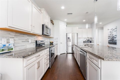 Casa en venta en Riverview, Florida, 4 dormitorios, 271.92 m2 № 1899890 - foto 12