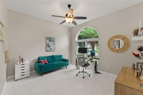 House in Orlando, Florida 5 bedrooms, 340.21 sq.m. № 1802119 - photo 11