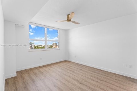 Condominio en venta en Aventura, Florida, 2 dormitorios, 109.16 m2 № 1988112 - foto 20