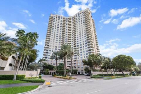 Condominio en venta en Aventura, Florida, 2 dormitorios, 109.16 m2 № 1988112 - foto 1