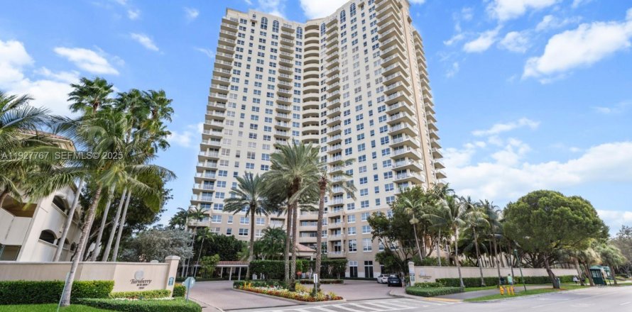 Condominio en Aventura, Florida, 2 dormitorios № 1988112
