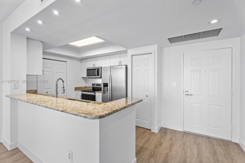 Condominio en venta en Aventura, Florida, 2 dormitorios, 109.16 m2 № 1988112 - foto 5