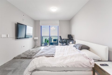 Купить кондоминиум в Майами, Флорида 2 спальни, 119.19м2, № 1965319 - фото 13