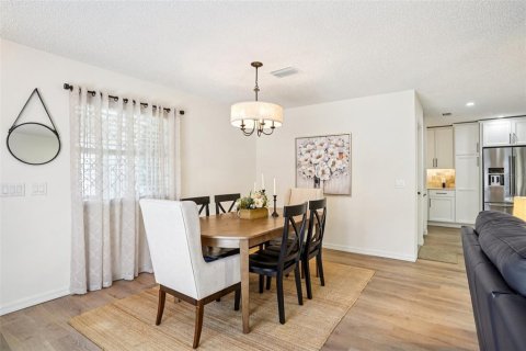 Casa en venta en The Villages, Florida, 2 dormitorios, 107.4 m2 № 2157523 - foto 11