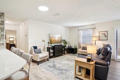 Casa en venta en The Villages, Florida, 2 dormitorios, 107.4 m2 № 2157523 - foto 13