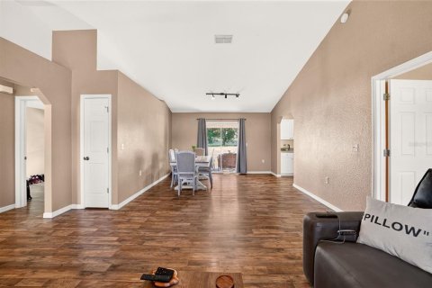 House in Ocala, Florida 3 bedrooms, 133.97 sq.m. № 2299921 - photo 28