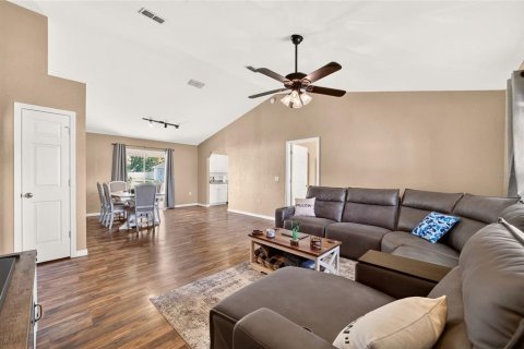 House in Ocala, Florida 3 bedrooms, 133.97 sq.m. № 2299921 - photo 21