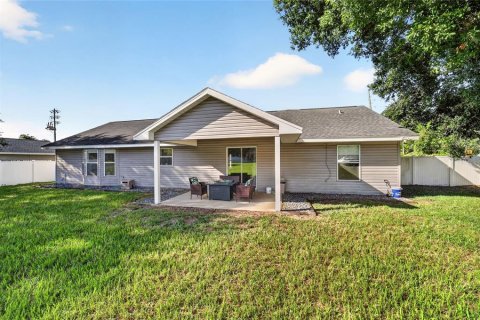 House in Ocala, Florida 3 bedrooms, 133.97 sq.m. № 2299921 - photo 14
