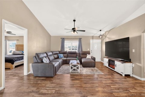 House in Ocala, Florida 3 bedrooms, 133.97 sq.m. № 2299921 - photo 24