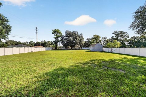House in Ocala, Florida 3 bedrooms, 133.97 sq.m. № 2299921 - photo 11