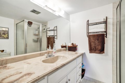 Condominio en venta en Tamarac, Florida, 2 dormitorios, 81.75 m2 № 2147137 - foto 13