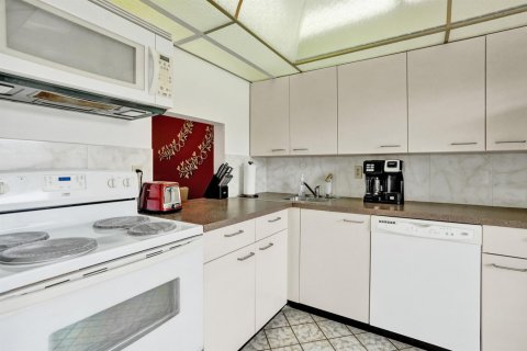 Condominio en venta en Tamarac, Florida, 2 dormitorios, 81.75 m2 № 2147137 - foto 7