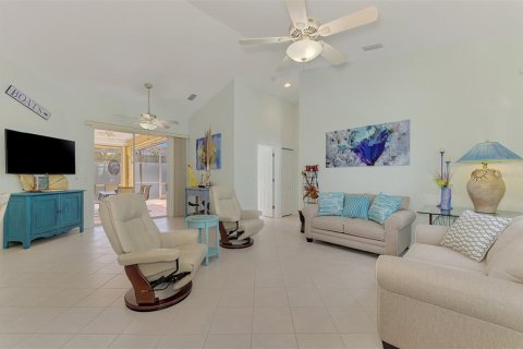 Casa en venta en Venice, Florida, 3 dormitorios, 159.61 m2 № 2418469 - foto 21