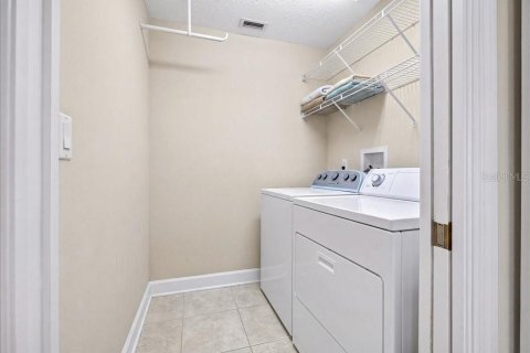 Casa en venta en Palm Coast, Florida, 3 dormitorios, 180.88 m2 № 2208012 - foto 13