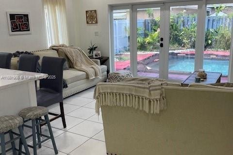 Купить виллу или дом в Майами, Флорида 3 спальни, 138.05м2, № 2021469 - фото 6