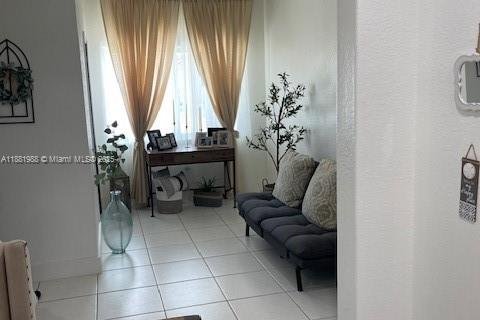 Купить виллу или дом в Майами, Флорида 3 спальни, 138.05м2, № 2021469 - фото 4