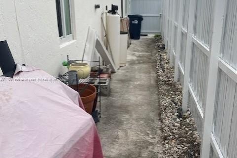 Купить виллу или дом в Майами, Флорида 3 спальни, 138.05м2, № 2021469 - фото 19