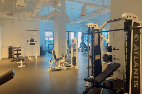 Снять в аренду кондоминиум в Майами, Флорида 2 спальни, 152.17м2, № 1941188 - фото 12