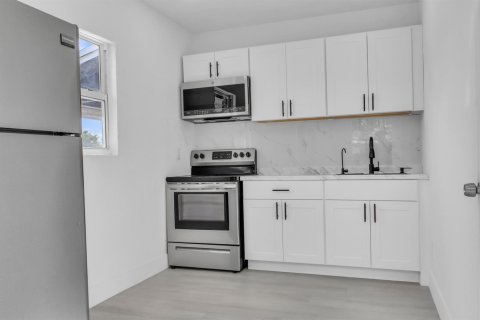 Купить виллу или дом в Бойнтон-Бич, Флорида 3 комнаты, 131.74м2, № 2083238 - фото 18