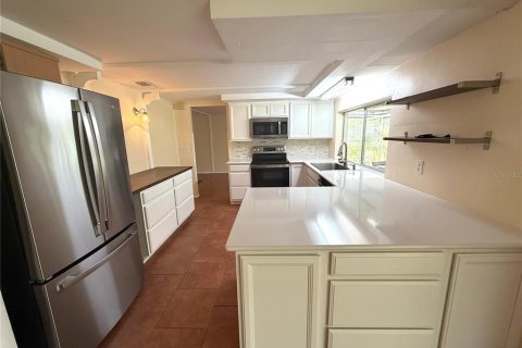 House in Hudson, Florida 2 bedrooms, 123.93 sq.m. № 1847166 - photo 6