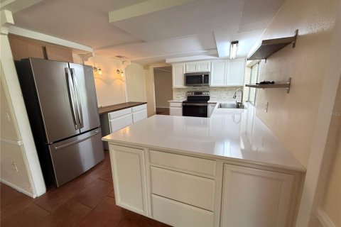 House in Hudson, Florida 2 bedrooms, 123.93 sq.m. № 1847166 - photo 24