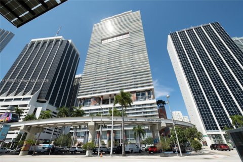 Condominio en venta en Miami, Florida, 44.96 m2 № 1752368 - foto 1
