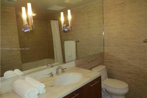 Condominio en venta en Miami, Florida, 44.96 m2 № 1752368 - foto 7