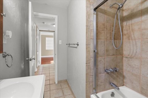 Casa en venta en Gainesville, Florida, 4 dormitorios, 148.36 m2 № 1803529 - foto 20