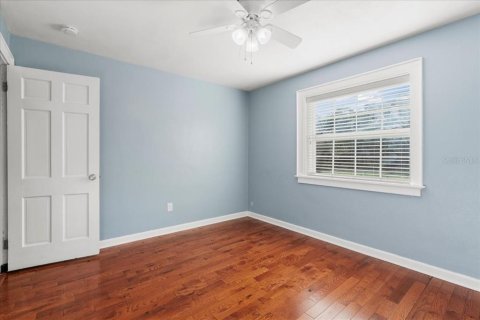 Casa en venta en Gainesville, Florida, 4 dormitorios, 148.36 m2 № 1803529 - foto 6