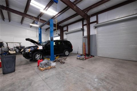 Propiedad comercial en venta en Gainesville, Florida, 398.55 m2 № 2312335 - foto 22
