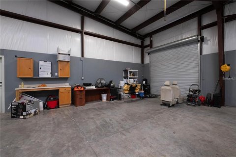 Propiedad comercial en venta en Gainesville, Florida, 398.55 m2 № 2312335 - foto 21