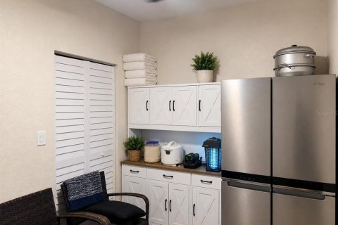 Casa en venta en Saint Petersburg, Florida, 4 dormitorios, 114.73 m2 № 2298160 - foto 13