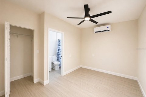 Casa en venta en Saint Petersburg, Florida, 4 dormitorios, 114.73 m2 № 2298160 - foto 19