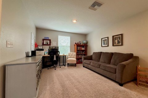 Casa en venta en Spring Hill, Florida, 4 dormitorios, 181.35 m2 № 1899525 - foto 13