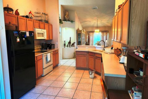 House in Kissimmee, Florida 3 bedrooms, 167.41 sq.m. № 1634507 - photo 3